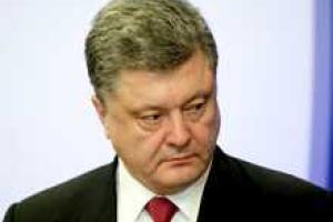 Порошенко рассмотрит три электронные петиции