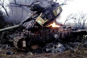 В военной части Днепропетровска взорвался танк. Видео