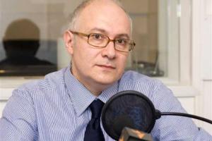 Известный российский журналист в прямом эфире "послал" поклонника Путина. Видео