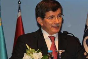 Премьер-министр Турции пожелал Асаду остаться в России