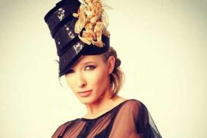 Катя Осадчая отправилась на отдых в Канны