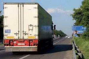 Россия заблокировала транзит украинских грузовых автомобилей 