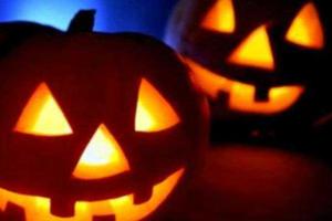 Аксенов приказал запретить в крымских школах празднования Хэллоуина