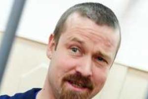 Оппозиционер Леонид Развозжаев объявил голодовку