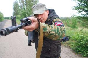 Журналист из "ДНР" пригрозил, что будет стрелять по своим коллегам