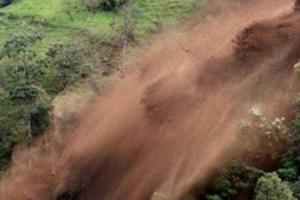 В Гватемале селевой поток унес жизни людей