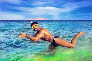 Виталий Козловский продемонстрировал свое атлетическое телосложение