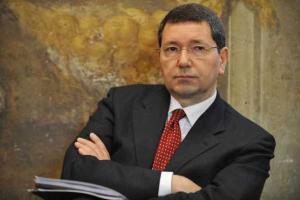 Мэр Рима подал в отставку