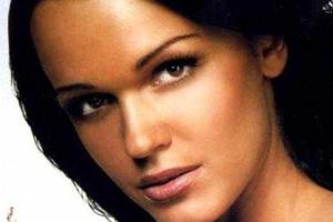 Певица Слава показала одно из фото пикантной фотосессии