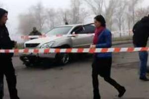 В Киеве взорвался автомобиль: мужчине оторвало ногу. Видео