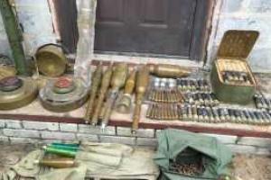 В Марьинке нашли схрон с российским оружием, - СБУ