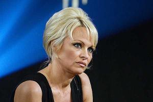 Памела Андерсон рассказала о своей болезни