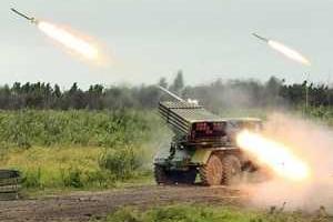 Продолжается наращивание группировок войск НВФ в районе Донецка, - Генштаб