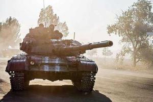 Боевики "ДНР" спрятали 14 единиц бронетехники возле Крутой Балки