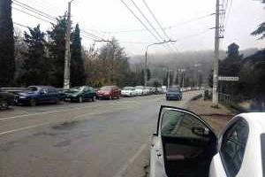 В оккупированном Крыму образовались гигантские очереди на АЗС, - СМИ