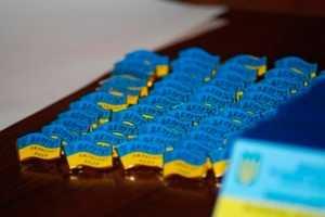 Украинские нардепы решили увеличить свои зарплаты в три раза, - СМИ