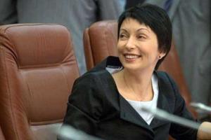 Суд Киева обязал снять с Елены Лукаш электронный браслет