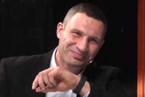 Саакашвили поздравил Кличко с победой на выборах. Видео