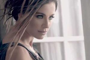 Певица Ани Лорак очаровала оригинальным нарядом