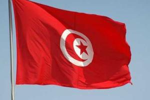 В Тунисе объявлено чрезвычайное положение