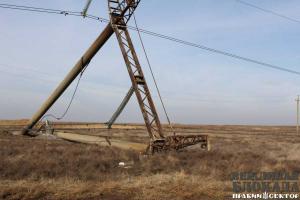 Полиция взяла под охрану поврежденный ЛЭП в Херсонской области