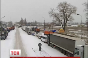 Фермеры сегодня собираются перекрыть автотрассы по всей Украине. Видео