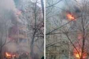 В Волгограде от взрыва обрушились три этажа одного из подъездов, - СМИ