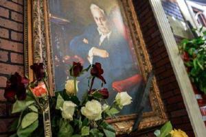 Сегодня в Москве началась церемония прощания с Эльдаром Рязановым
