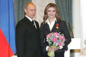 Любовница Путина попала в больницу с множественными переломами ребер