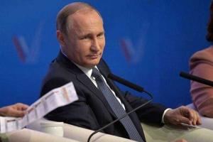 Путин заявил, что ожидает введения в действие изменений закона об особом статусе Донбасса
