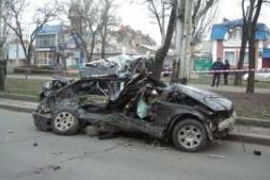 В Николаеве произошло жуткое ДТП: четыре человека погибли (18+)
