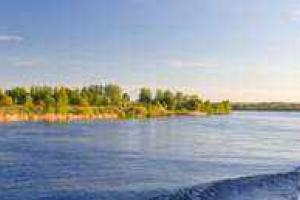 Мининфраструктуры досрочно открыло навигацию по Днепру