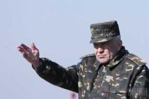 Порошенко уволил командующего Сухопутных войск ВСУ Пушнякова
