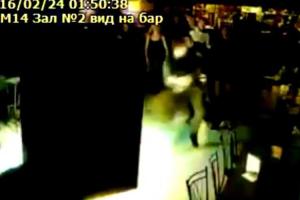Жители Волгограда устроили массовую драку в местном баре