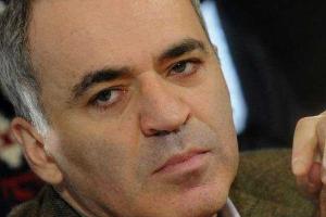 Фундамент для введения диктатуры Путина заложили еще в 90-е годы, - Каспаров