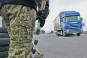 Кому выгодна "медвежья блокада" фур в Украине 