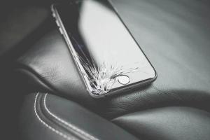 Что делать, когда нужен ремонт iPhone?