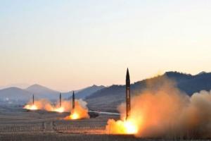 Власти КНДР показательно уничтожили ядерный полигон, опубликовано видео