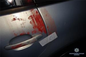 В Киеве водитель автомобиля Volkswagen избил полицейского бейсбольной битой