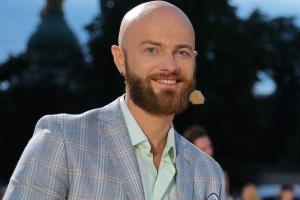 "Полетели поздравлялки": Знаменитому украинскому танцору сегодня 36 лет