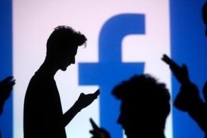 Скандал с Cambridge Analytica: Facebook оштрафовали на 660 тыс. долларов 