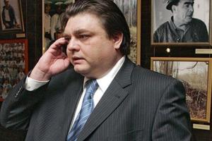 Сеть всколыхнуло известие о внезапной смерти внука Брежнева
