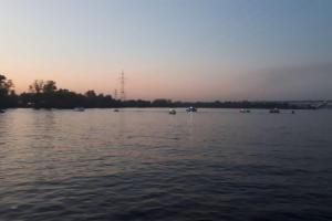 В России вертолет упал в водохранилище: на борту был ребенок
