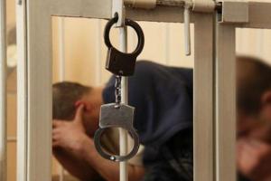 В Лисичанске осуждены трое мужчин за надругательство над могилами
