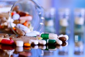 Минздрав отправит в регионы около 4,5 млн флаконов препаратов для онкобольных