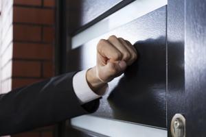 Депутаты хотят защитить должников от противоправных мер коллекторов