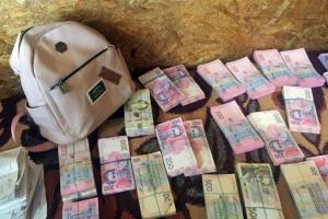 На КПВВ "Станица Луганская" предотвращены две попытки ввоза денежных средств - штаб