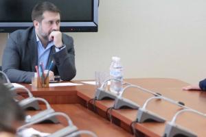 Глава Луганщины рассказал, когда в области восстановят дороги