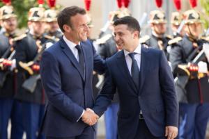 Зеленский и Макрон скоординировали позиции перед "нормандским саммитом"