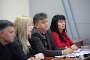 Денег будет больше: Гайдай о ремонте дорог в области